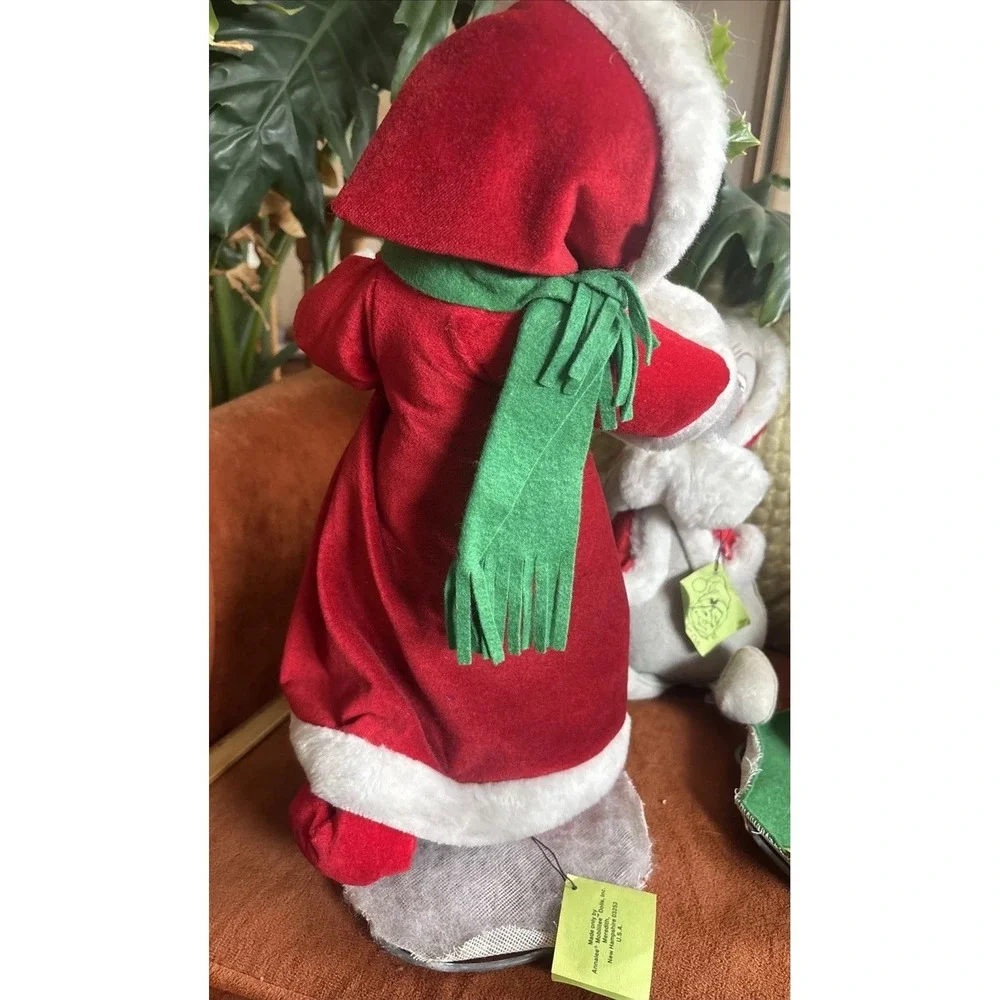 Vintage Annalee Mobilitee Christmas Dolls Set Of 3 Santa, Mrs Claus, & Mouse